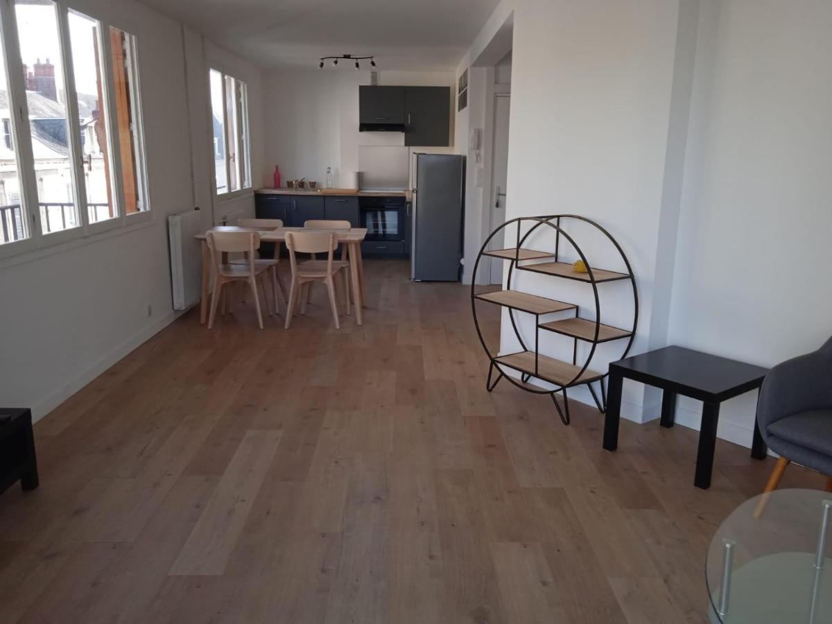 Appartement 73M² 3 Chambres Bourges Exterior photo